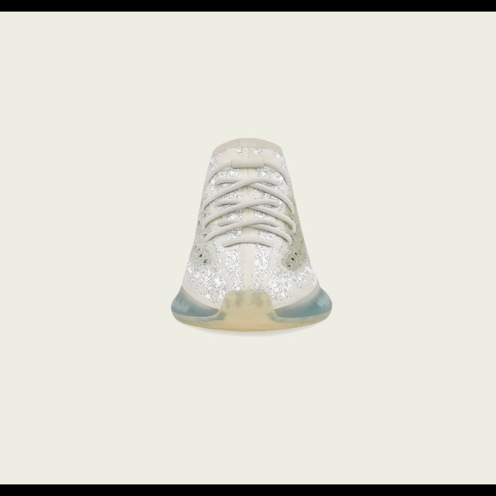 Yeezy Boost 380 - Picture 3 of 8